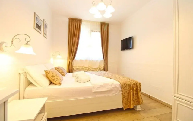 Elegant Villa With Private Pool in Bale