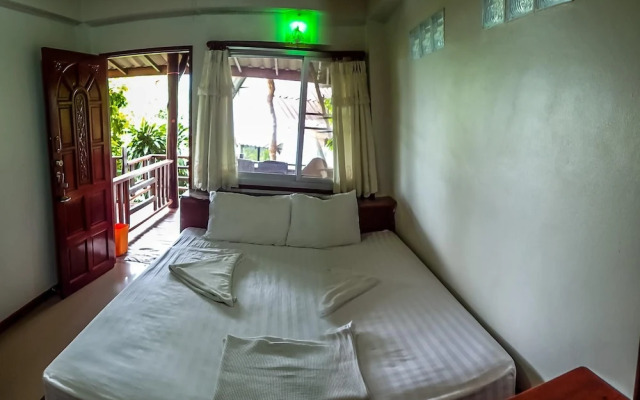 High Bar Rooms and Bungalows - Adults Only