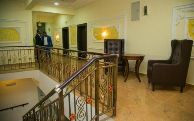 Consort Luxury Suites