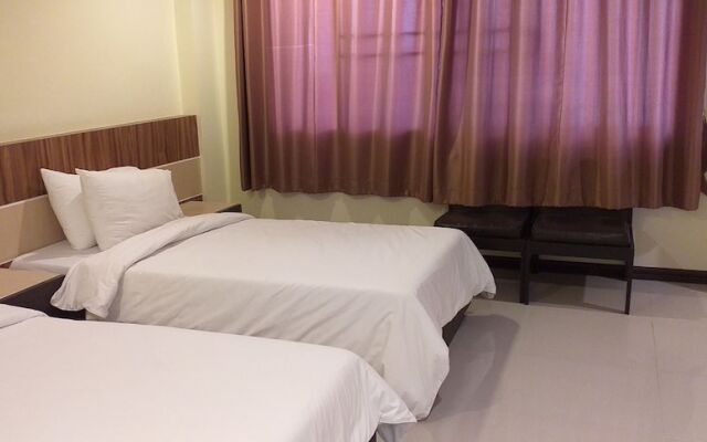 Sirichai Hotel - Chaiyaphum
