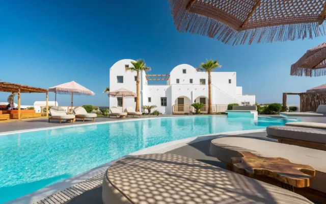 Amethyst Luxury Suites - Oia Junior Suite