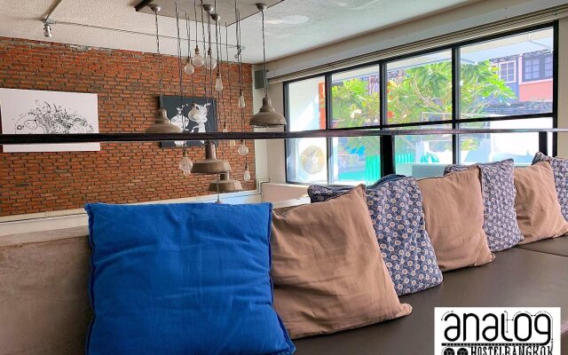 Analog Hostel