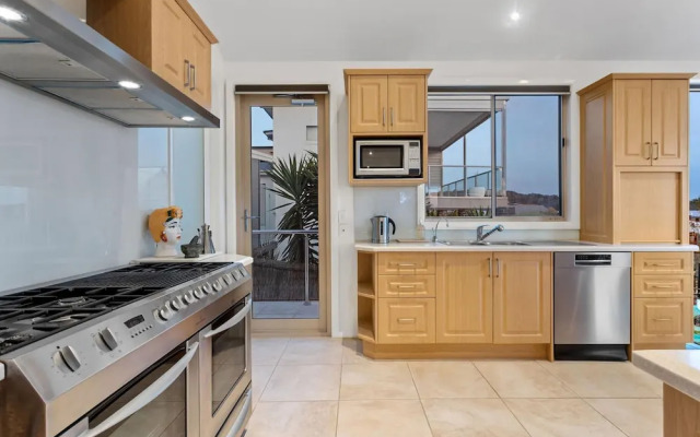 Sunset View Luxury 4 Bedrooms With Sauna