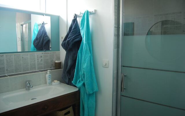 4 Gîtes Bâtisses à Jean