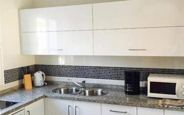 Califa Apartment