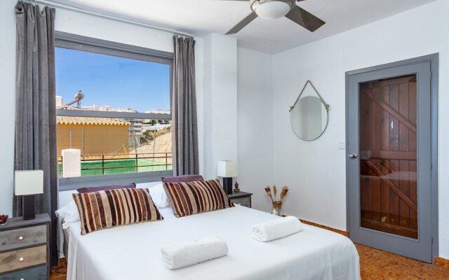 Outstanding beachfront villa Fuengirola