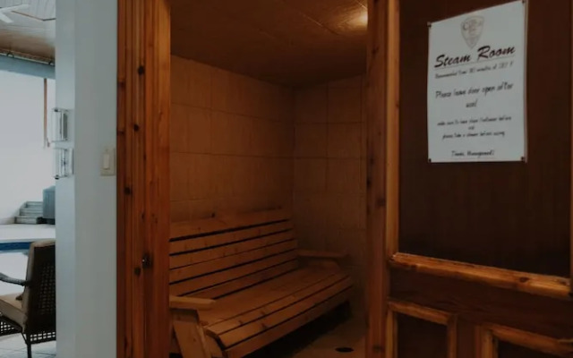 Pathsaala Inn & Restaurant