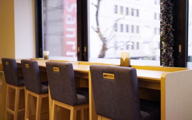 Hotel Sanrriott osakahommachi