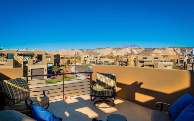 Escape to St. George by RedAwning