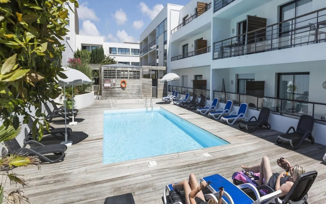 Apartment in La Rochelle Near the Beach