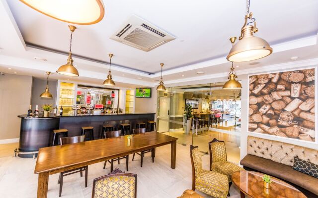 The New Tulbagh Hotel