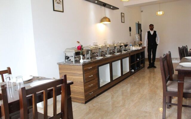 Leenor Regency By RightClique