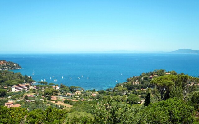 Three-room Apartment Porto Santo Stefano