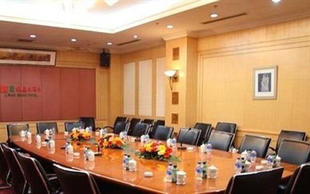 Lintong Grand Hotel - Lingcang