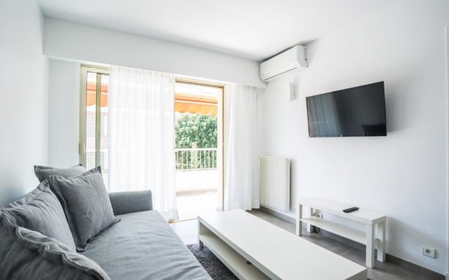 Bright One BDRM Apartment AC-Congress, Beaches by Olidesi