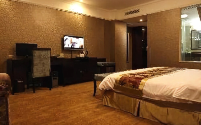 Emerald Hotel