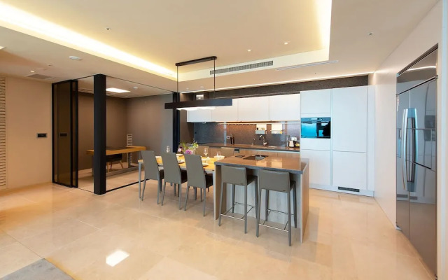 LCT Residence