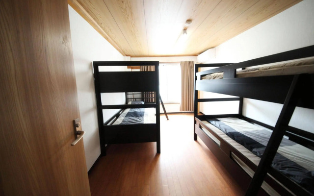 Tokyo House Inn