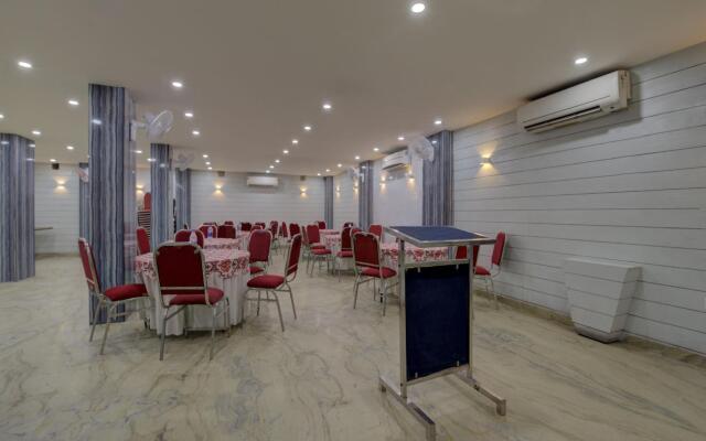 OYO 4822 Hotel Pratap Residency