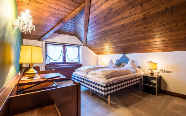 Adler Suite & Stube