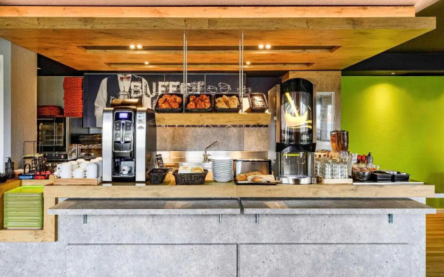 Ibis budget Saint-Étienne stade