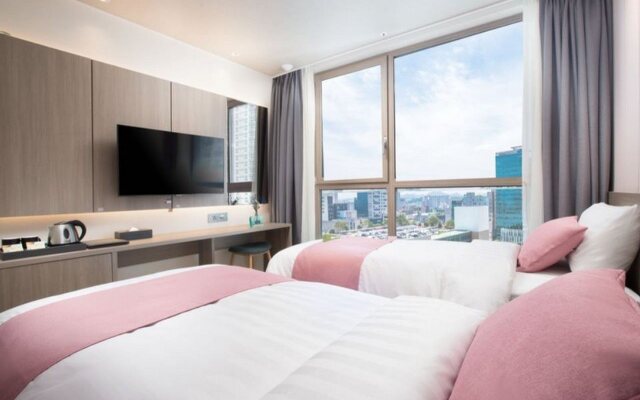 UTOP Boutique Hotel & Residence