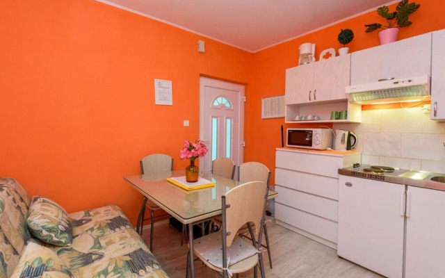 Goge - 90 m From the Beach - A1