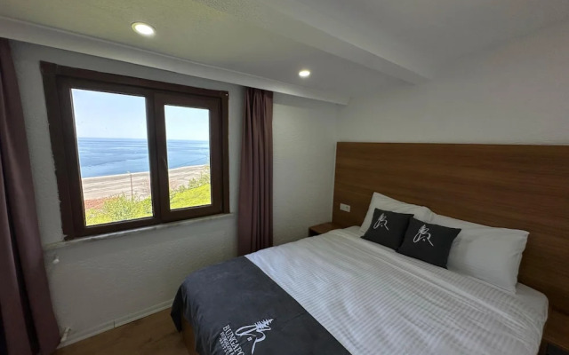 Bungaport Bungalows&Suites