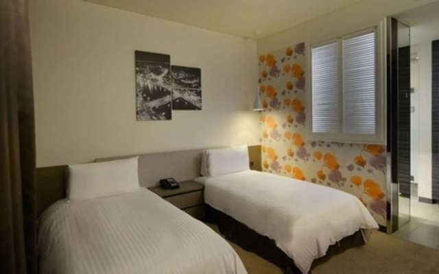 Golden Tulip Glory Fine Hotel