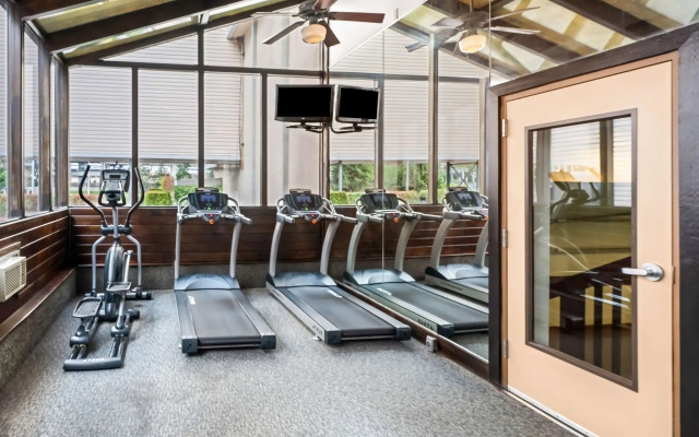 SureStay Hotel by Best Western SeaTac Airport North