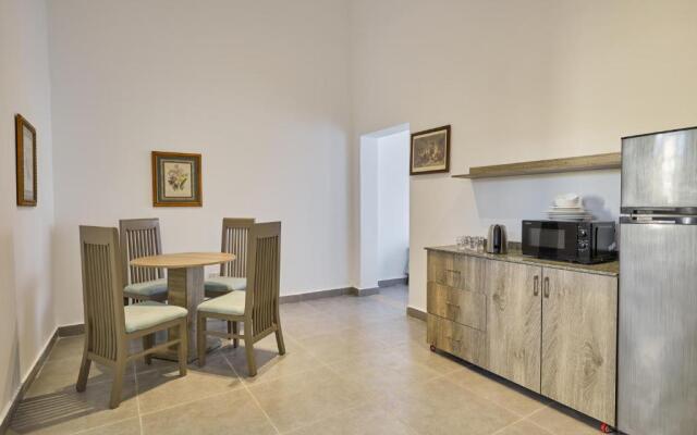 Le Royal Marina Hotel
