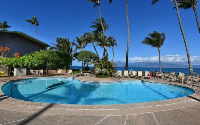 Napili Shores C116 by RedAwning