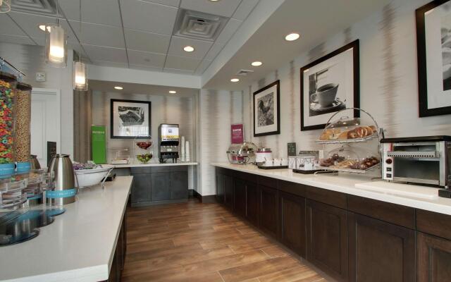 Hampton Inn Pawtucket