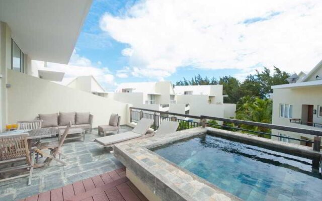 Cape Bay Luxury Beach Apartments