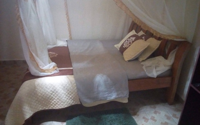 King Wise Guest House