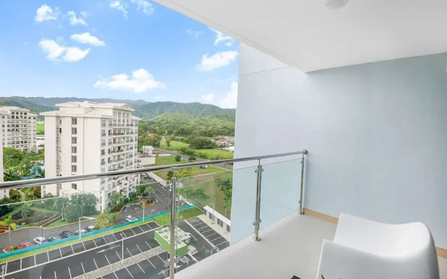 Upstay - New Condo w Incredible Views in Jaco