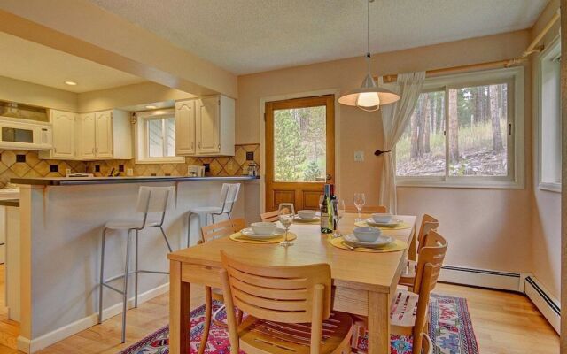 Sundance 4 3 Br townhouse by RedAwning