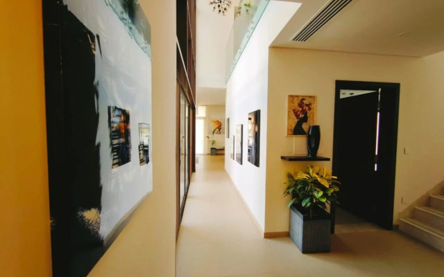 Villa-Bay