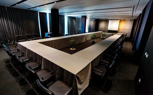 Maritim Marina Bay Luxury Resort