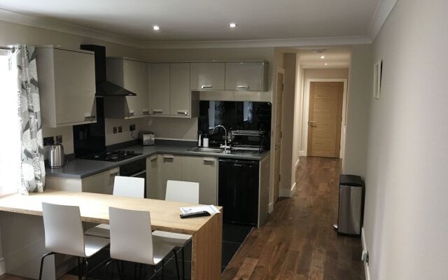 OYO Harmony Apartments