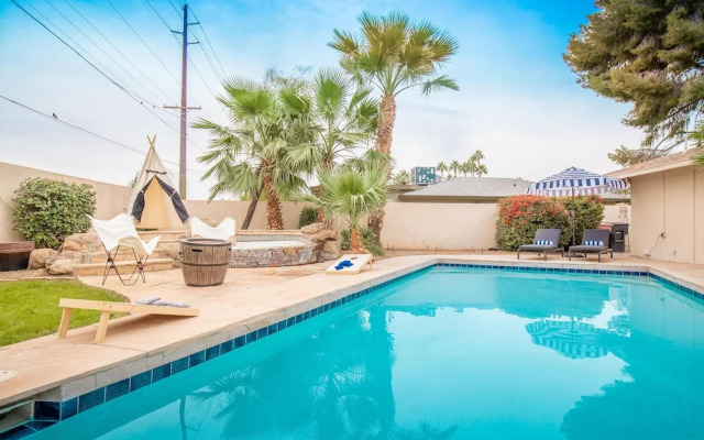 Free Bird by AvantStay | Desert Villa w/ Pool + Spa | 5 Mins to DT Scottsdale