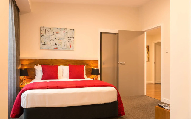 Boulcott Suites