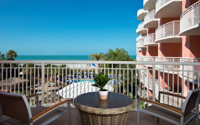 Beach House Suites by the Don CeSar