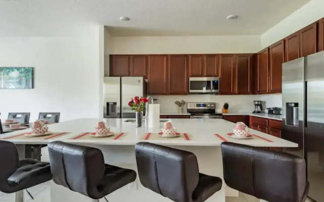 #2551 Disney-Private pool-Lake view 12BR/11.5BA