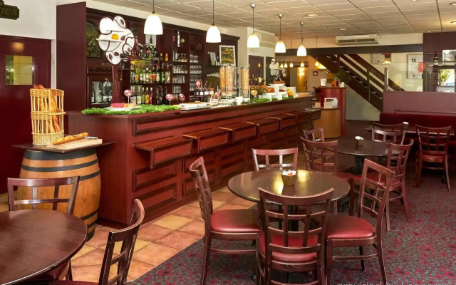 ibis Nuits Saint Georges