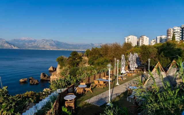 Adalia Hotel
