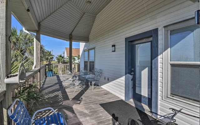 Bayfront Fishing Pier: Galveston Island Home!