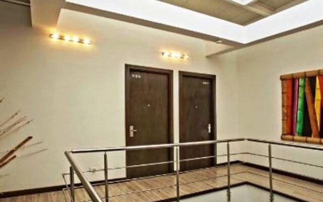 Hábitat Suites Hotel