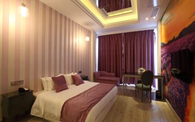 Nanjing Vogue Universal Boutique Motel