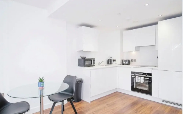 Modern Luxury - Grand Exchange Bracknell